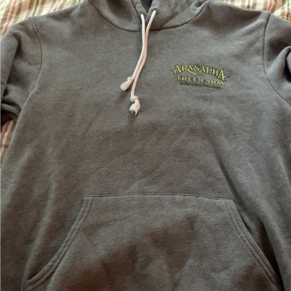 grey size small arasapha tree farm holidayhayride.com hoodie